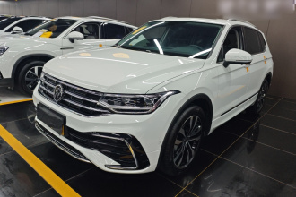 大众 途观L 2025款 出众款 330TSI 自动两驱R-Line龙耀版