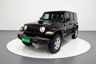 Jeep 牧马人 2019款 2.0T Sahara 四门版 国VI