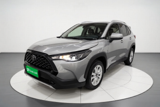 丰田 卡罗拉锐放 2022款 2.0L 先锋版