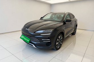 比亚迪 宋PLUS新能源 2025款 DM-i 智驾版 112KM 尊荣型