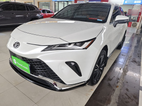 丰田 威飒 2022款 2.0L CVT两驱尊贵版