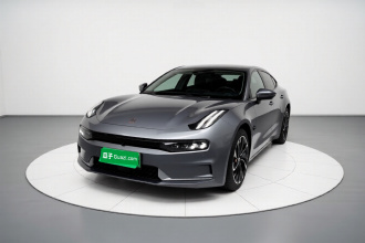 极氪001 2022款 长续航双电机 WE版