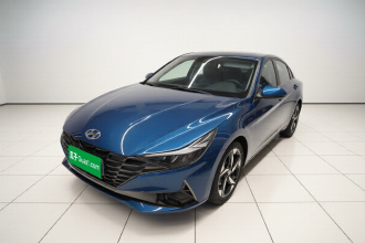 现代 伊兰特 2021款 1.5L CVT LUX尊贵版