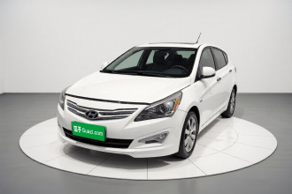 现代 瑞奕 2014款 1.6L 自动TOP