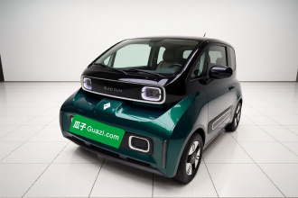 宝骏KiWi EV 2022款 艺术家轻享版 磷酸铁锂