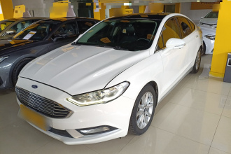 福特 蒙迪欧 2017款 改款 EcoBoost 180 时尚型