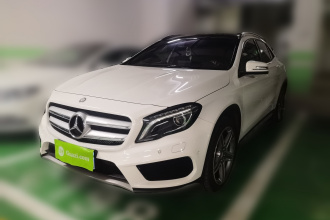 奔驰GLA 2016款 GLA 260 4MATIC 运动型