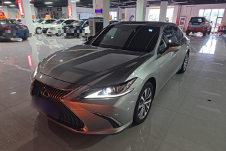 雷克萨斯ES 2020款 200 卓越版