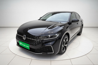 大众 帕萨特 2026款 出众款 380TSI 星空龙腾版