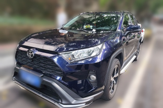丰田 RAV4荣放 2022款 2.0L CVT两驱风尚版