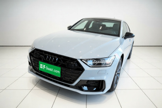 奥迪A7L 2024款 45 TFSI quattro RS 套件竞速版
