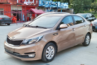 起亚K2 2015款 三厢 1.4L MT GLS