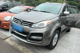 江铃 驭胜S350 2014款 2.4T 自动两驱柴油豪华天窗版7座