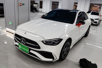 奔驰C级 2025款 C 260 L 皓夜运动版