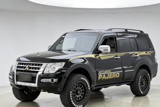 三菱 帕杰罗（平行进口） 