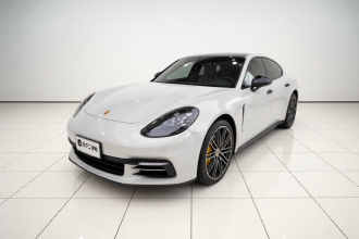 保时捷 2017款 Panamera 4 行政加长版 3.0T