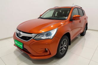 比亚迪 宋 2016款 盖世版 1.5TI 手动精英型