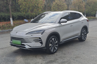 比亚迪 宋PLUS新能源 2025款 DM-i 112KM 尊荣型