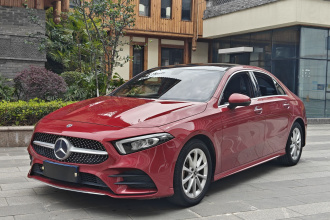 奔驰A级 2019款 A 200 L 运动轿车