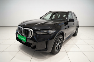 宝马X5 2023款 xDrive 30Li 尊享型M运动套装