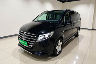 奔驰V级 2024款 V 300 L 长轴距豪华版