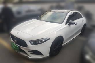 奔驰A级 2021款 A 200 L 运动轿车时尚型