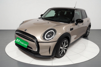 MINI 2023款 改款 1.5T COOPER 艺术家 五门版