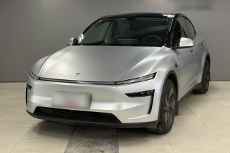 特斯拉 Model Y 2025款 长续航全轮驱动 首发版