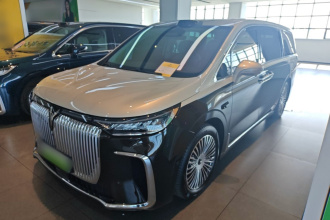 岚图汽车 岚图梦想家 2025款 PHEV 四驱旗舰乾崑版