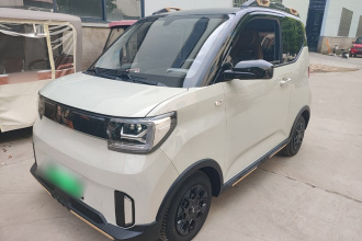 五菱汽车 宏光MINIEV 2022款 GAMEBOY 200km 玩咖款 磷酸铁锂