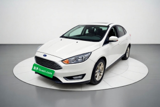 福特 福克斯 2017款 三厢 EcoBoost 180 自动精英型