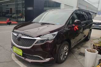 别克GL8 2022款 Avenir艾维亚 六座贤礼版