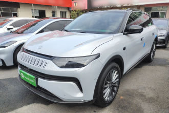 零跑汽车 零跑C11 2024款 增程 300尊享版