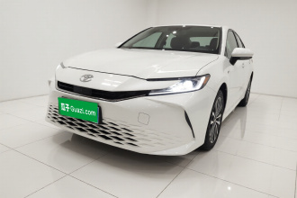 丰田 凯美瑞 2024款 双擎 2.0HGVP 豪华版