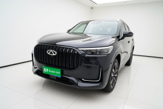 奇瑞 瑞虎9 2025款 2.0T 双离合两驱黑武士版 5座