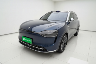 鸿蒙智行 问界M9 2024款 增程 Ultra版 42kWh 6座版