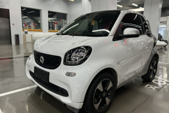 smart fortwo 2018款 1.0L 52千瓦硬顶激情版 国V