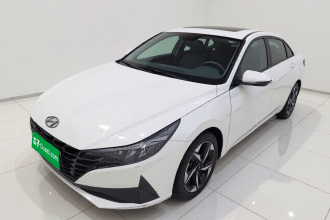 现代 伊兰特 2021款 1.5L CVT LUX尊贵版