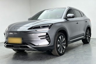 比亚迪 宋PLUS新能源 2025款 EV 520km 尊贵型