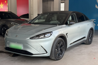 ARCFOX极狐 极狐 阿尔法S(ARCFOX αS) 2023款 735E+ 森林版 160kW
