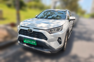 丰田 RAV4荣放 2020款 2.0L CVT四驱风尚版