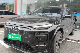 奥迪Q6L e-tron 2026款 首发领航版