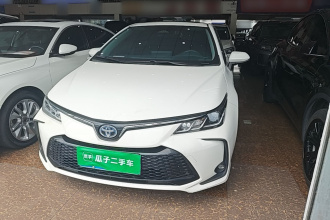 丰田 卡罗拉 2023款 1.8L 智能电混双擎 精英版