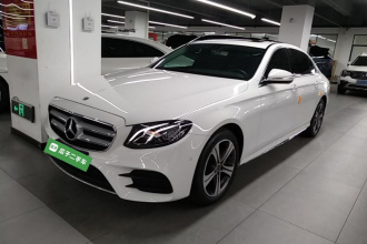 奔驰E级 2018款 改款 E 200 L 运动型