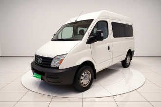 上汽大通MAXUS 新途V80 2015款 2.5T 手动傲运通版短轴中顶