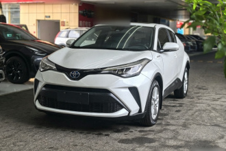 丰田C-HR 2021款 双擎 2.0L E-CVT舒适版