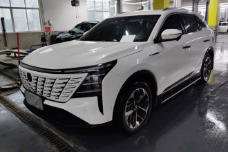 长安CS75 PLUS 2025款 第四代 1.5T 新蓝鲸 智慧旗舰型