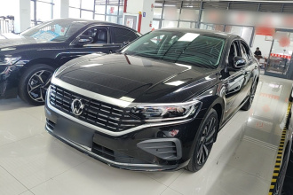 大众 帕萨特 2025款 出众款 380TSI 龙腾版