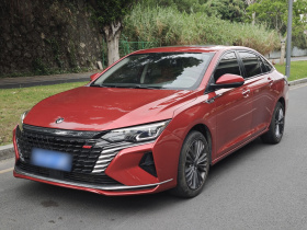 东风风神 奕炫MAX 2021款 1.5T 超炫潮爸版