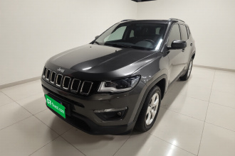 Jeep 指南者 2020款 220T 自动领先版